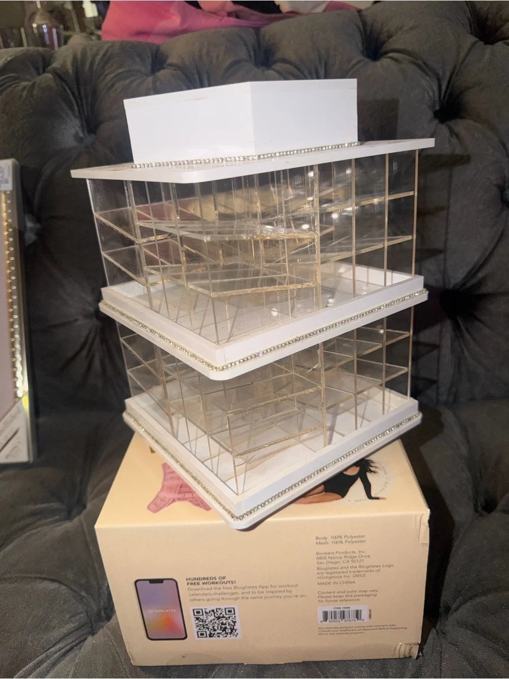 Clear Acrylic and White Rotating Makeup Organizer - White 💄✨ 81-Slot Spinning
